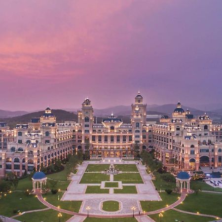 Hilton Dalian Golden Pebble Beach Resort Zhaojiatun Exterior foto