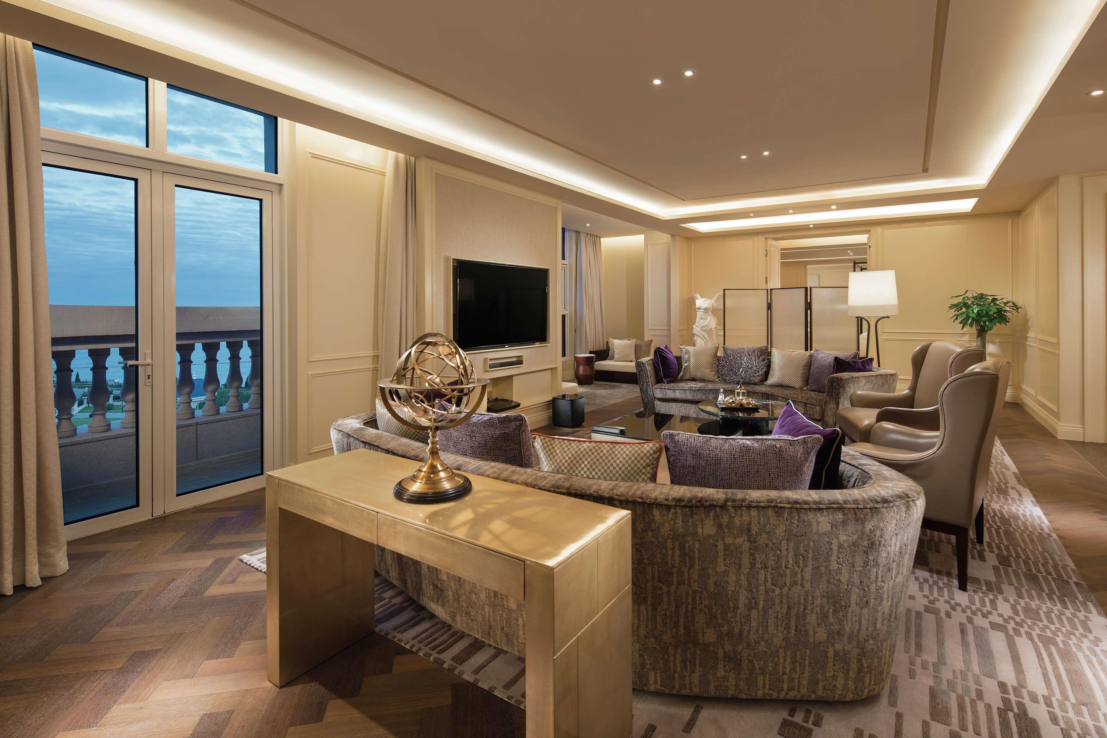 Hilton Dalian Golden Pebble Beach Resort Zhaojiatun Exterior foto
