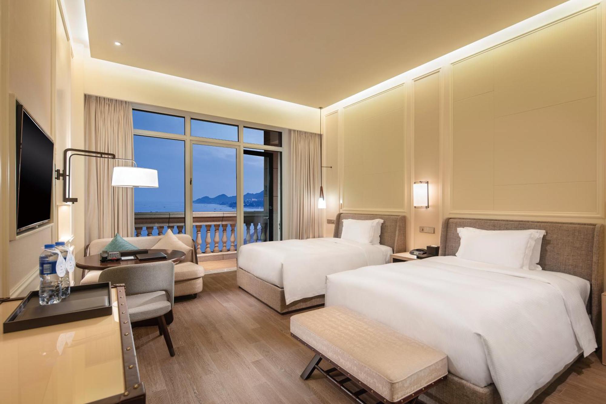 Hilton Dalian Golden Pebble Beach Resort Zhaojiatun Exterior foto