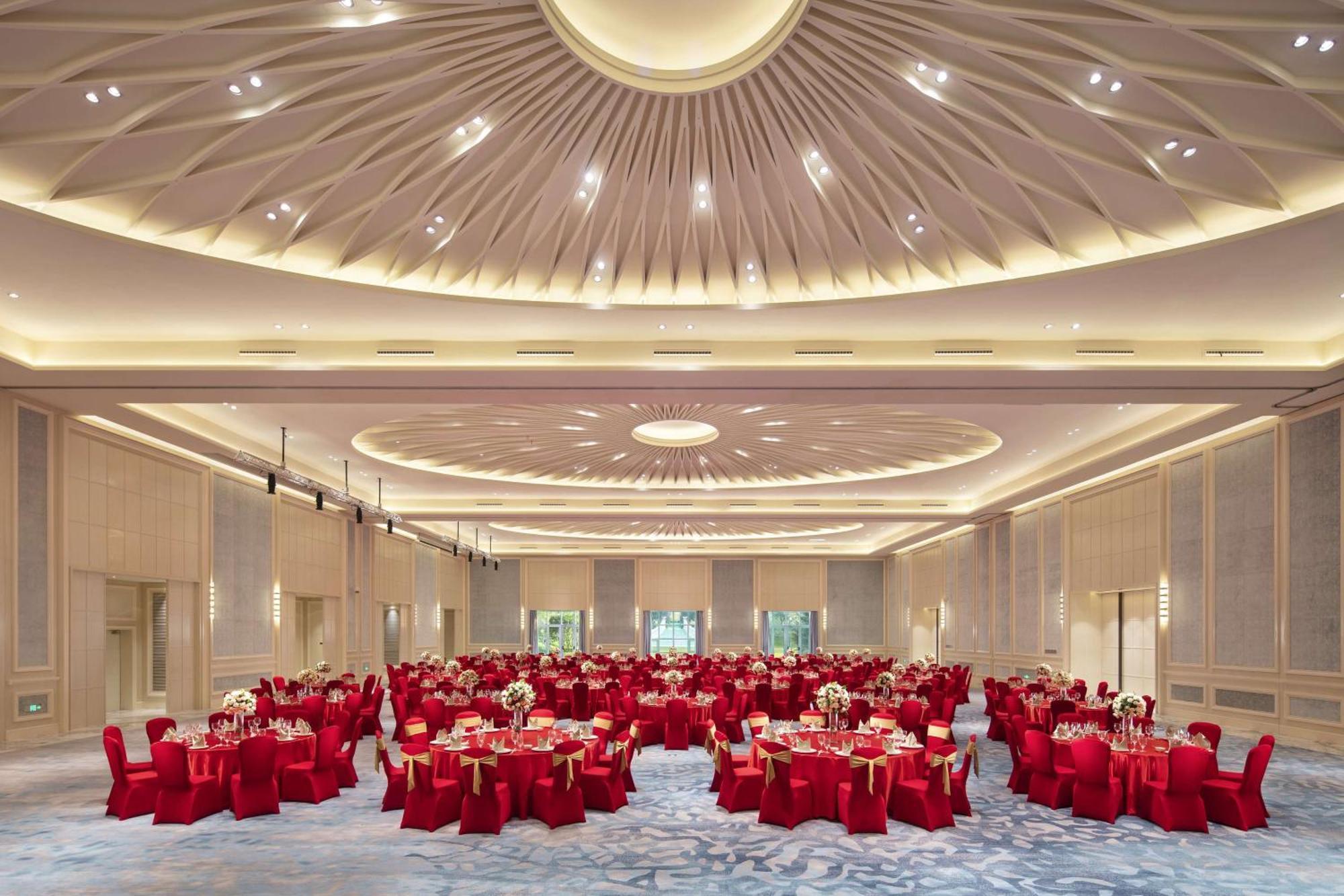 Hilton Dalian Golden Pebble Beach Resort Zhaojiatun Exterior foto