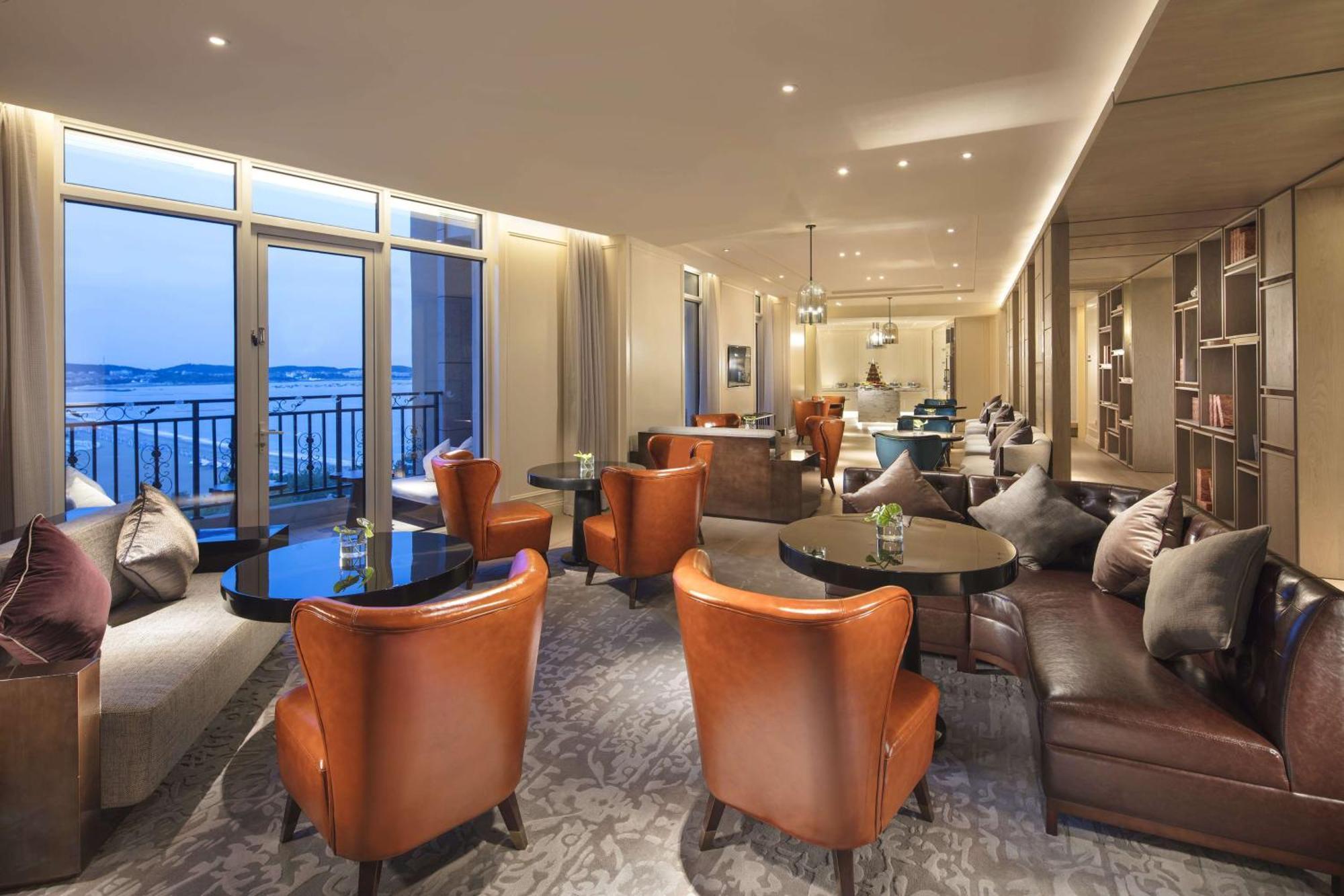 Hilton Dalian Golden Pebble Beach Resort Zhaojiatun Exterior foto