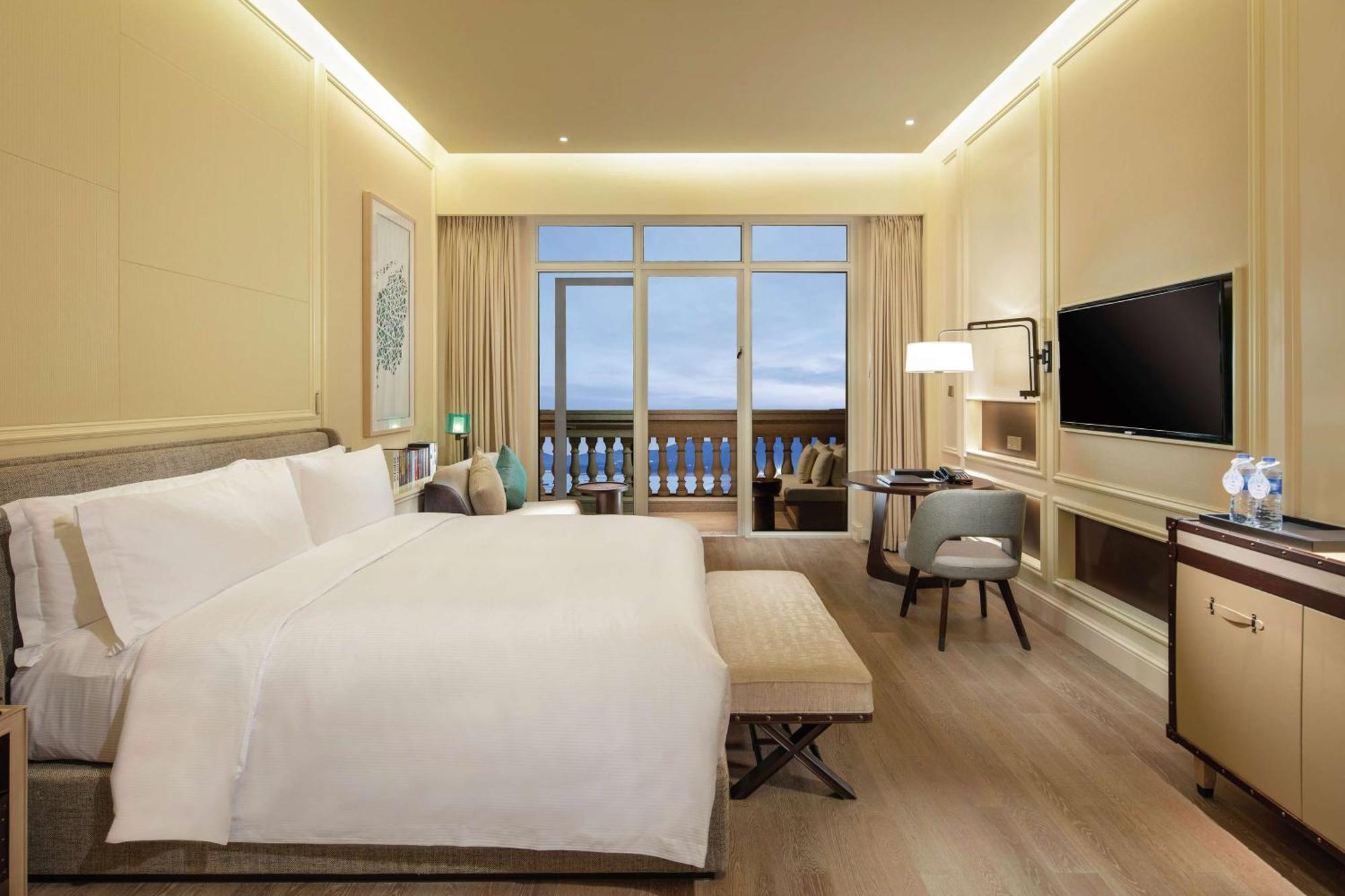 Hilton Dalian Golden Pebble Beach Resort Zhaojiatun Exterior foto